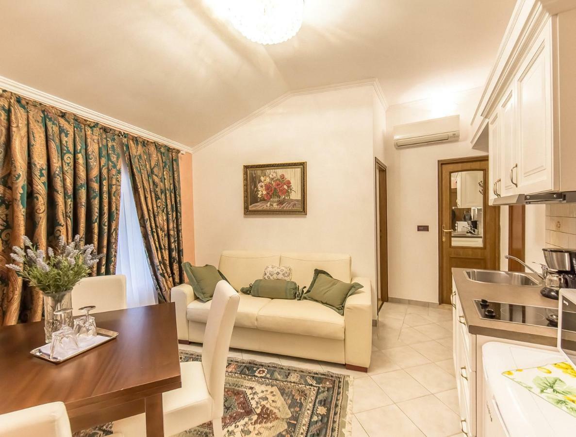 Villa Hasi Poreč Dış mekan fotoğraf